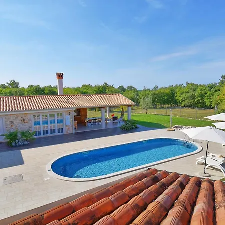 Manuela By Rent Istria *