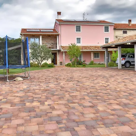 Manuela By Rent Istria