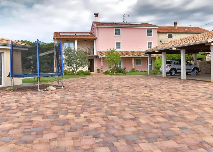 Manuela By Rent Istria