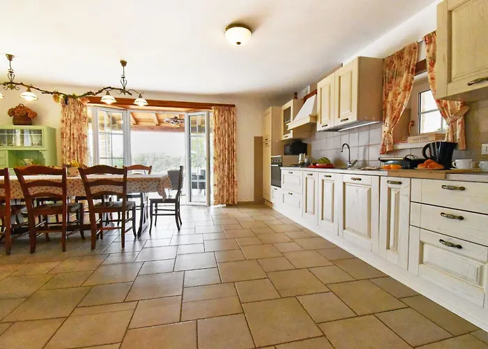 Manuela By Rent Istria *